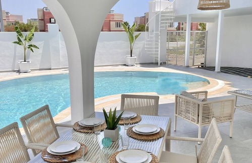 Kadriye Villa | Brand new villa - 5 minutes to Land of Legends and Beach