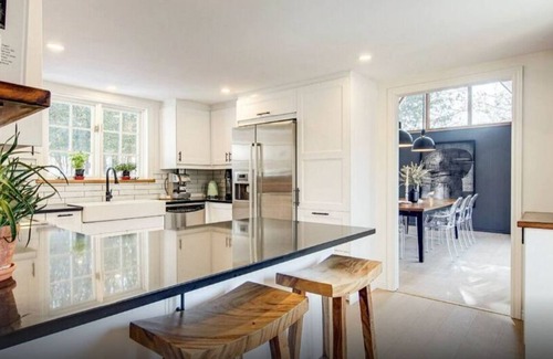 Bolton-Ouest House | Brand newly renovated 3 bedroom home.