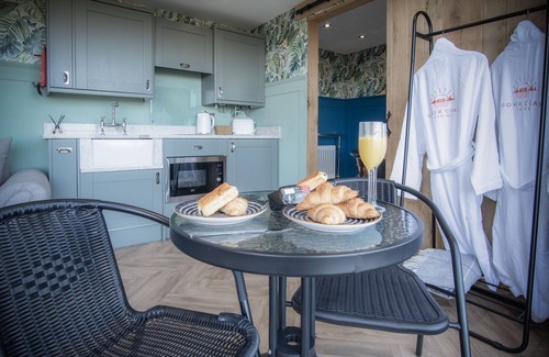 Llangennith Cabin | Brandy Cove - 1 Bed Cabin - Landimore