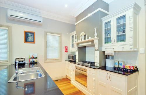 Blackheath House | Brantwood Cottage Luxury Accommodation