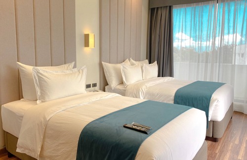 Tanauan City Hotel | Bravo Tanauan Hotel