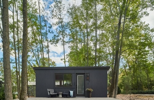 Kingston Cabin | Breath of Fresh Air! Pets Allowed, Near George H. Freer Memorial Beach
