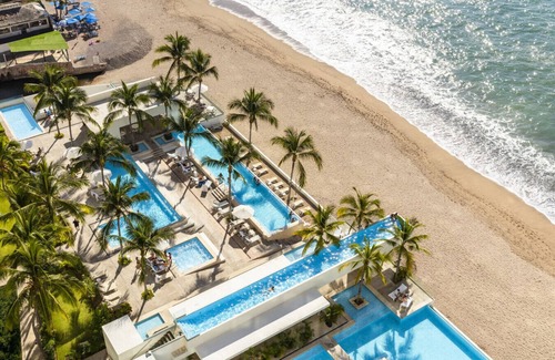 Olimpica Apartment | Breathtaking 2BR Oceanfront Paradise with Panoramic Views