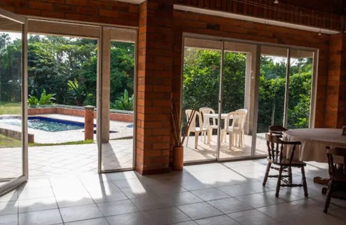 Pereira Villa | Breathtaking Cerritos Country Villa 4BD w/ Pool