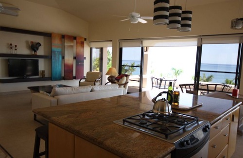 Los Barriles House | Breathtaking! Luxury 1 Bed/2 Bath Beach Home, Panoramic Deck View, Beach Front