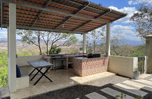 El Amatillo House | Breathtaking Mountain Views in La Union, El Salvador. Escape to serenity