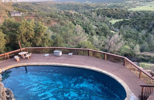 El Dorado Hills Cottage | Breathtaking view of the Hills with HotTub, Pool and Pool Table