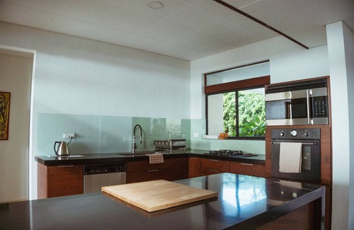 Rooi Catochi Villa | Breathtaking view, privacy, private pool, 10 min to beaches, restaurants, city!
