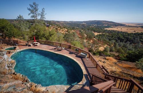 El Dorado Hills House | Breathtaking view of the Hills with HotTub, Pool and Pool Table