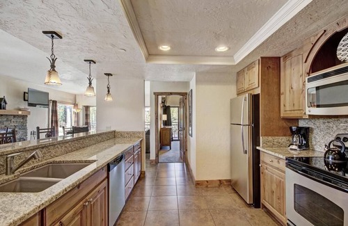 Peak 9 Condo | Breckenridge CO | The Village at Breckenridge | 3 Bedroom