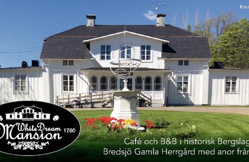 Bredsjo Bed & Breakfast | Bredsjö Gamla Herrgård White Dream Mansion