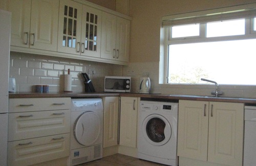 Tralee Cottage | Breenville FarmHouse