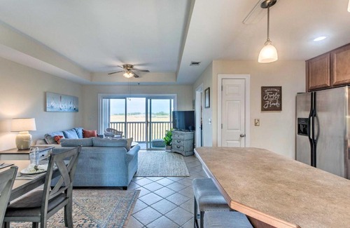 Darien Apartment | Breezy Darien Condo with Tranquil Marsh Views!
