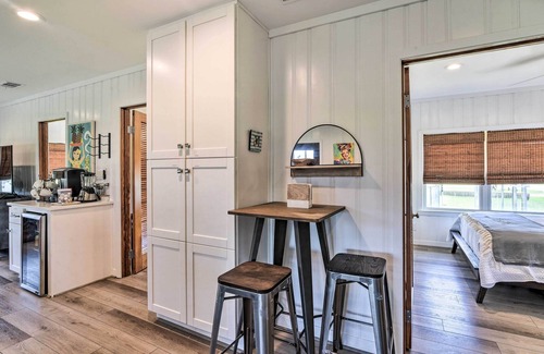 Surfside Beach Cottage | Breezy Surfside Beach Home w/Deck: Walk to Beach