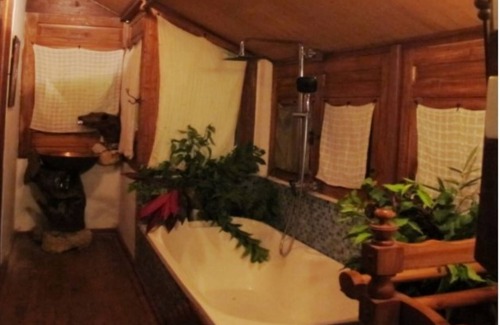 Karimunjava Hotel | Breve Azurine Lagoon Retreat