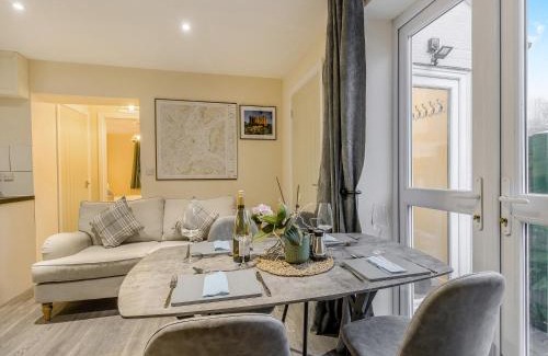 Montgomery House | Brewers Cottage-Uk45454