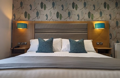 Ainley Top Hotel | Briar Court Hotel