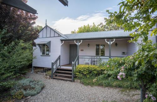 Stanthorpe House | Briar Rose Cottages