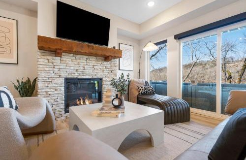 Branson House | Briarwood Bay