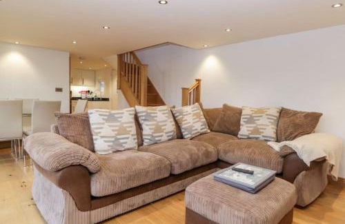 Newby Bridge House | Bridge Cottage