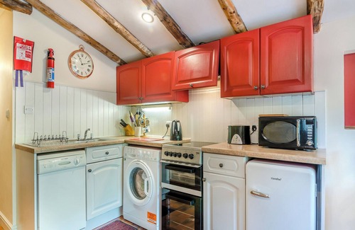 Easterside Cottage | BRIDGE COTTAGE - W43184