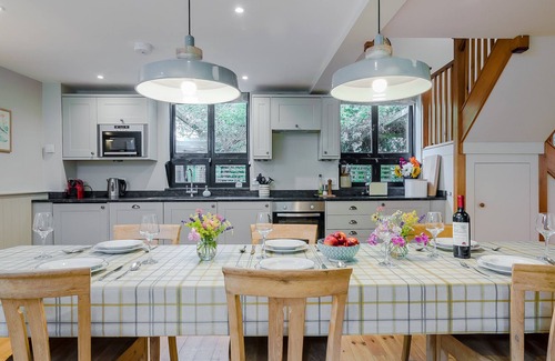 Patrixbourne House | ★Bridge Cottages★Huge garden + Village setting + Near Canterbury + Dog Friendly