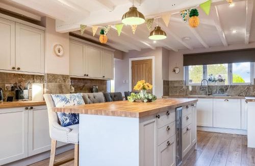 Stramshall House | Bridge Farm