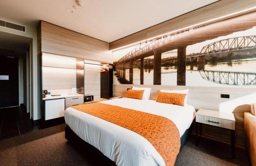 Murray Bridge Hotel | Bridgeport Hotel