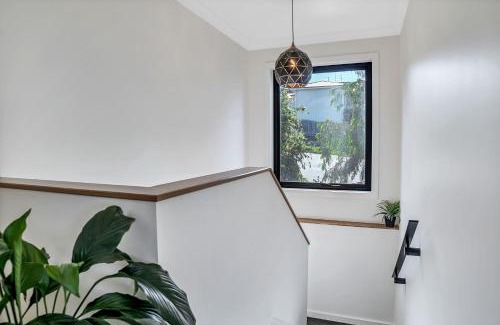 Bridport House | Bridport by the Sea