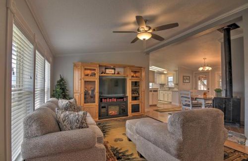 Piute County House | Bright and Beautiful Home, Explore Natl Parks!