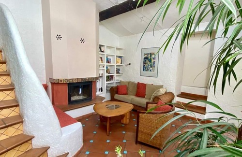 Lioux Apartment | Bright and calm apartment with terrace in patio, 5 sleeping places