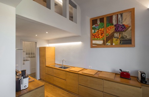 Sant' Ambrogio Apartment | Bright and wide, wonderful apt in the center of the city