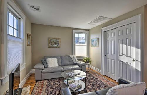 Greenport Apartment | Bright Apartment - half Mi to Greenport Harbor!