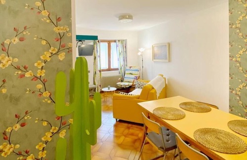 Cremeno Apartment | Bright apartment in village center