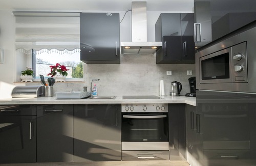 Billstedt Apartment | Bright apartment with a terrace