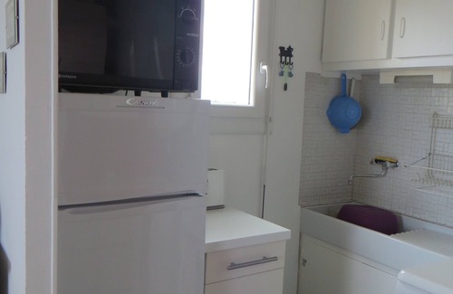 Le Grau-dʼAgde Apartment | Bright apartment with balcony, near beaches and shops