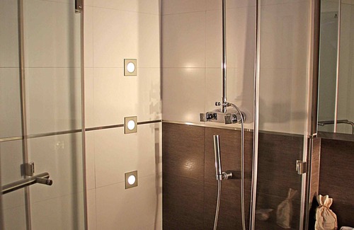 Obergiesing Apartment | Bright attic studio in a quiet side street, Giesing, short distances to the city center