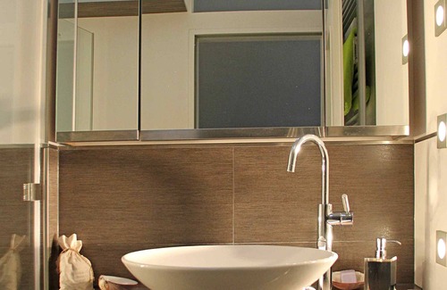 Obergiesing Apartment | Bright attic studio in a quiet side street, Giesing, short distances to the city center