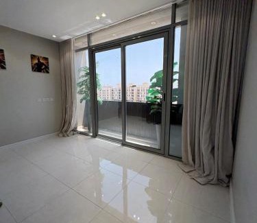 Al Kura Apartment | Bright & Calm Apartment