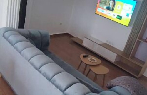 Agblangandan Apartment | Bright, comfortable apartment