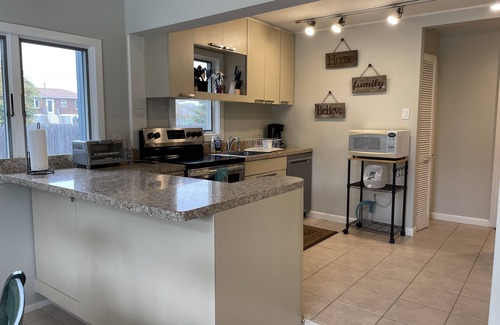 Remsenburg House | Bright Contemporary W/Private Pool Steps from Moriches Bay