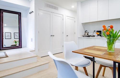 Bloomingdale Apartment | Bright & Cozy 1-BR Alcove in Bloomingdale