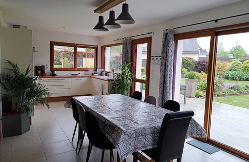 Colpo House | Bright detached house with landscaped garden sleeps 2 to 6, wifi access