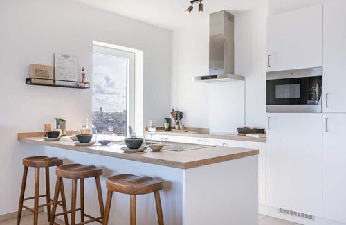 Zeebrugge Apartment | Bright Harbor View Apartment in Zeebrugge