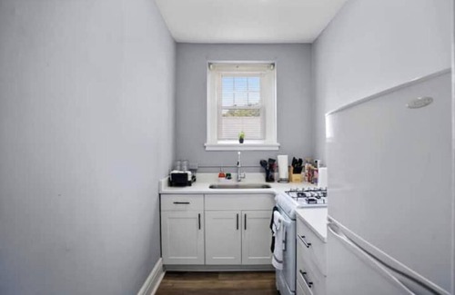 Charlotte Center City Apartment | Bright&inviting~1BR suite~In Uptown