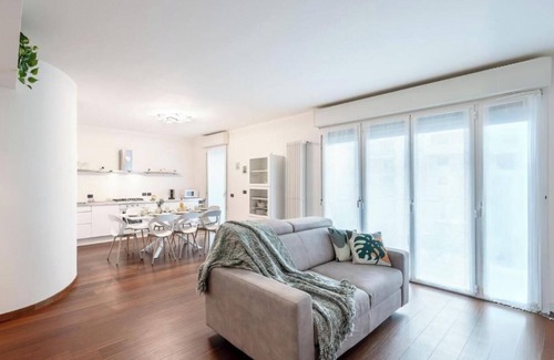 Milan Apartment | Bright & Modern 2-Bedroom Apartment in a Quiet Location