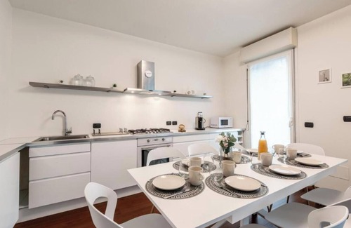 Milan Apartment | Bright & Modern 2-Bedroom Apartment in a Quiet Location
