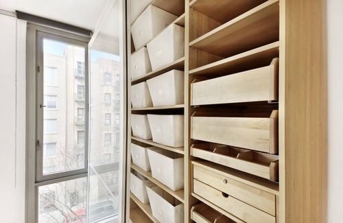 Hell's Kitchen Apartment | Bright, New Luxury Exec Studio