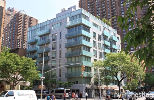 Hell's Kitchen Apartment | Bright, New Luxury Exec Studio