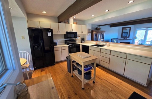 McHenry House | Bright Passage House